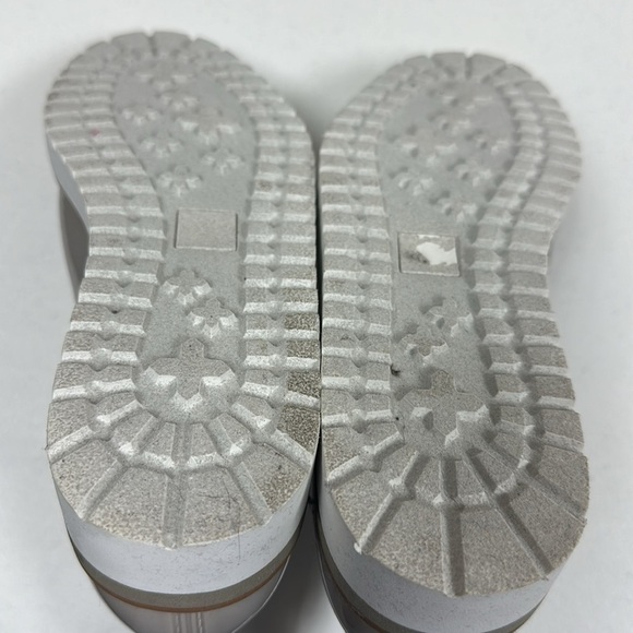 NWT Steve Madden Womens Puddles Ankle Chelsea Boots Gray Sz 7 Preppy Outdoors - Picture 11 of 12